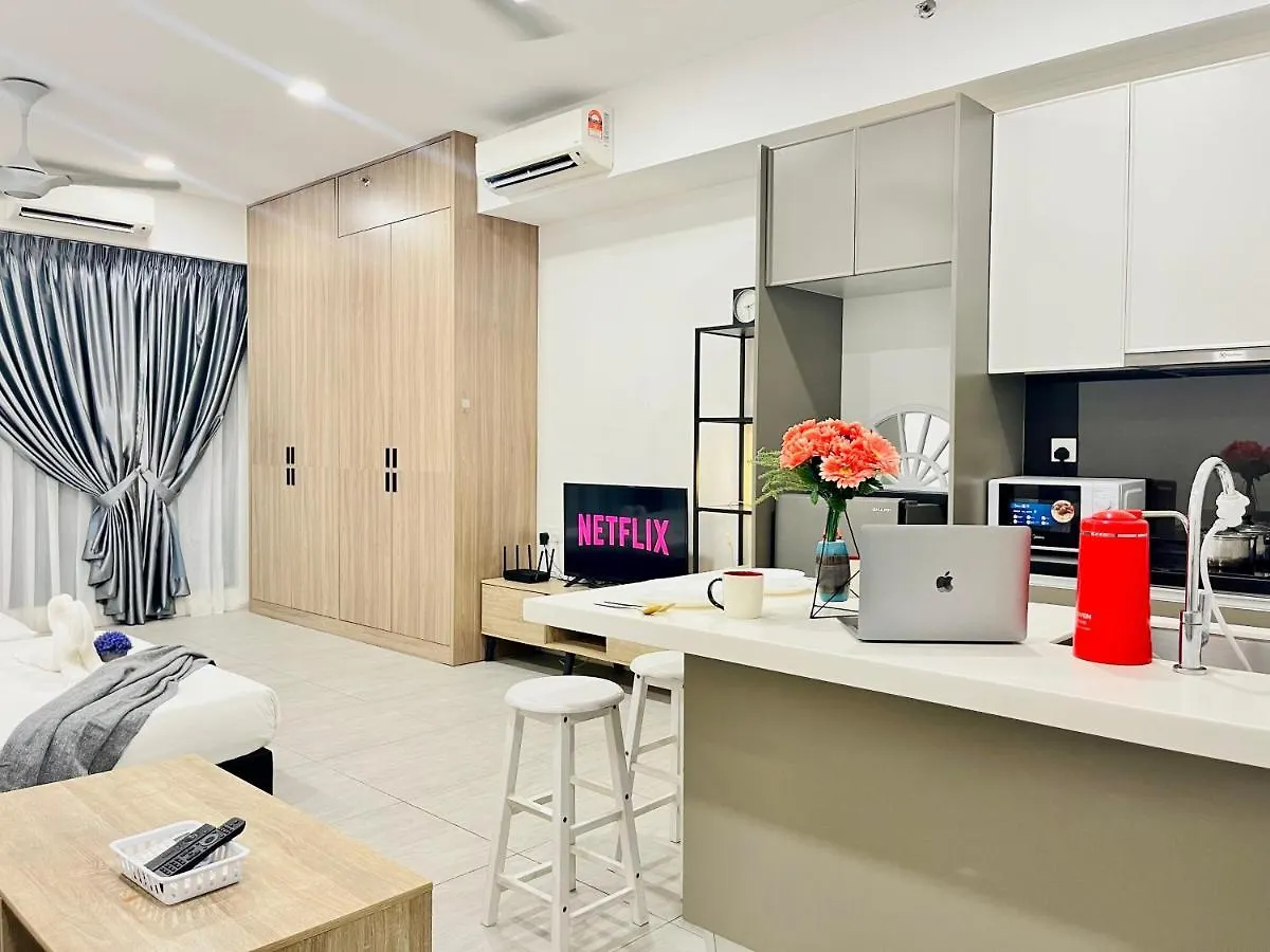 {20% Off} Bs Xiamen @ Klia Studio Netflix Sepang