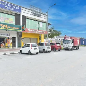 Hotel Oyo 90869 Madeena, Sepang